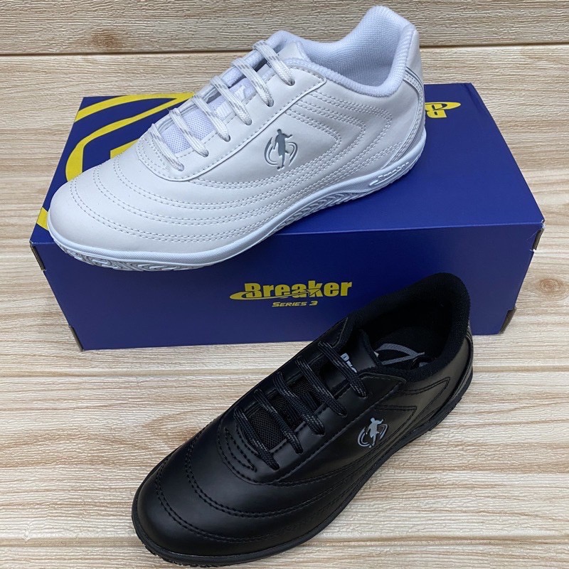 Breaker  BK30 (series 3) รองเท้าฟุตซอล  (33-44) สีขาว/ดำ ซศส/ซซป