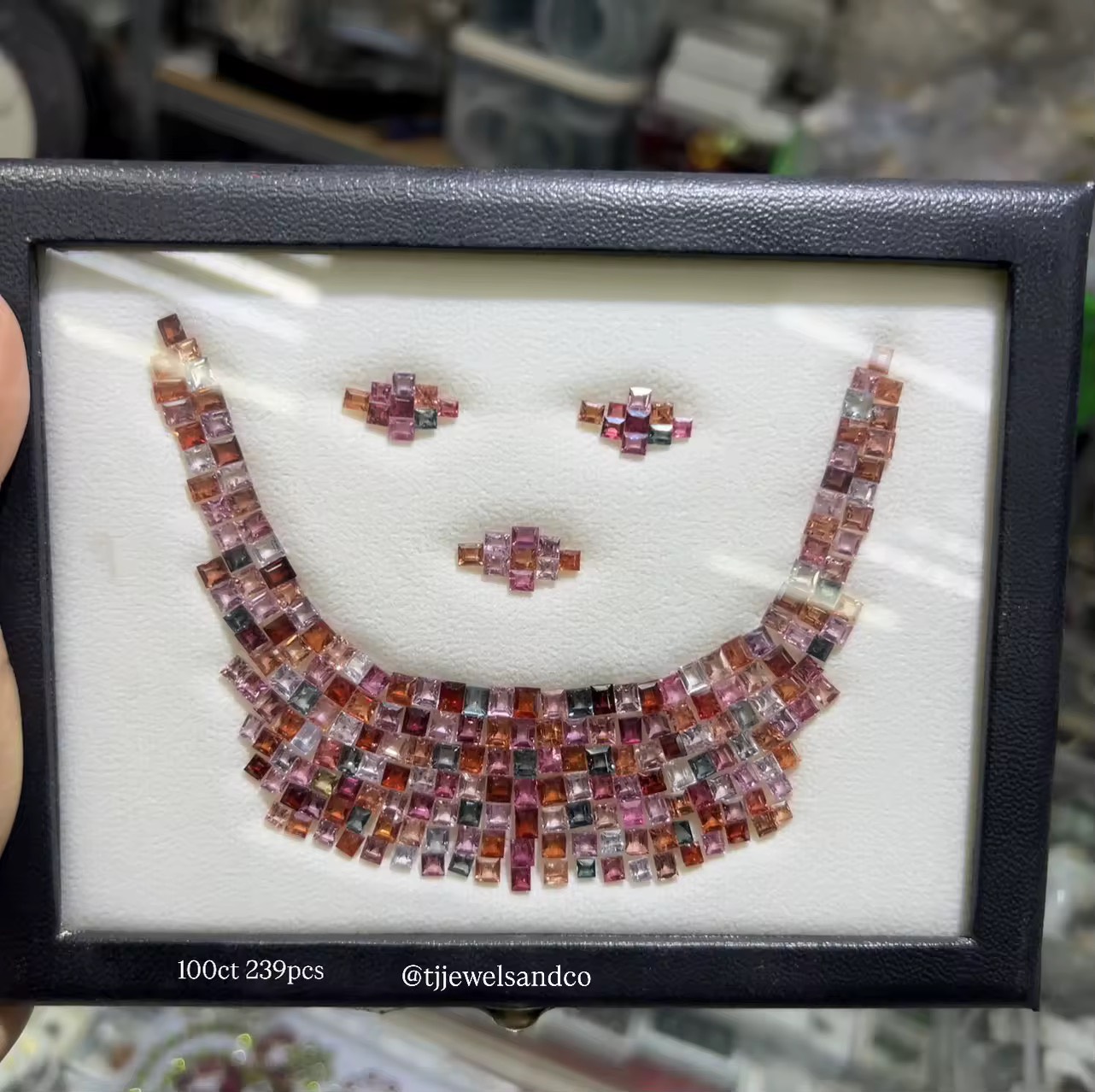 เซตพลอยสปีเนล หลายสี พลอยแท้ ธรรมชาติเมืองโมกก Multicolor Spinel Set