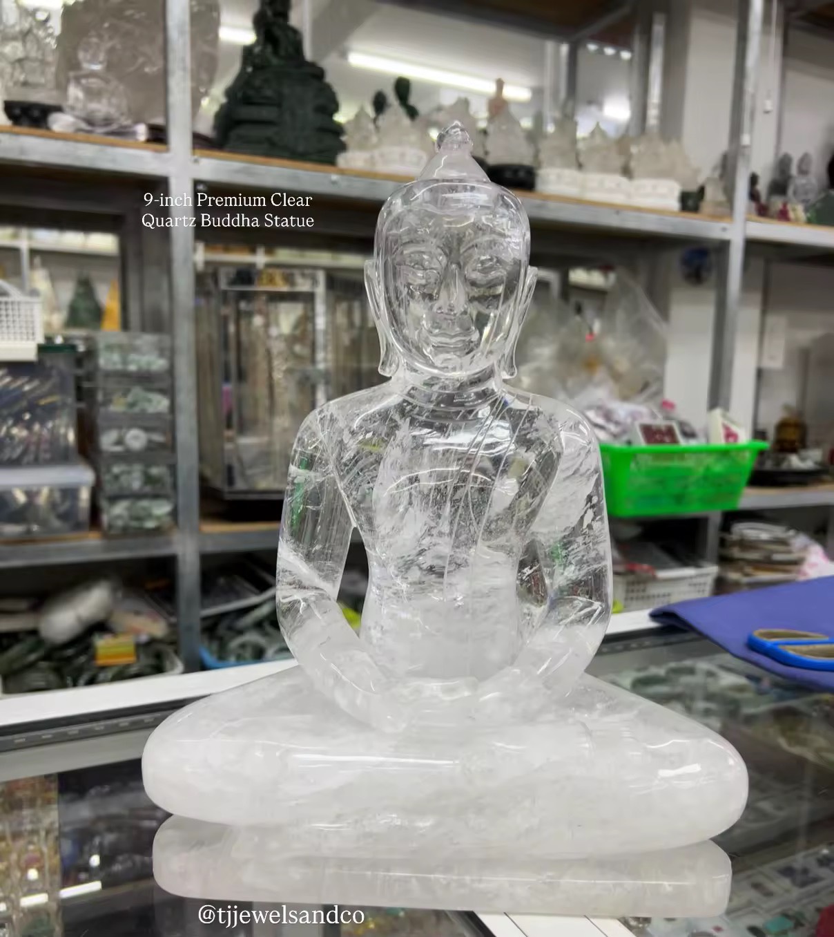 แกะสลัก พระแก้วเศียรโล้น หินจุยเจีย หน้าตัก 9นิ้ว  Premium Clear Quartz