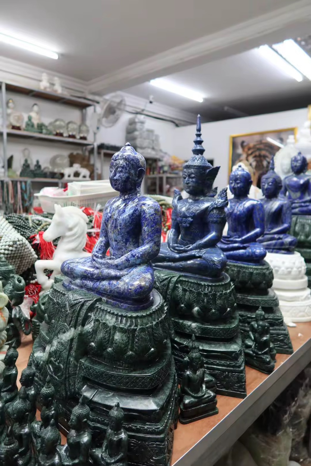 แกะสลัก พระพุทธรูปหินลาพีส หน้าตัก9นิ้ว พร้อมฐานสูงหินเขียวอินเดีย