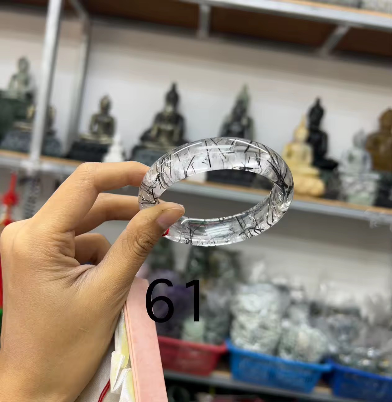 กำไลหินแก้วขนเหล็ก ปกป้องพลังงานด้านลบ